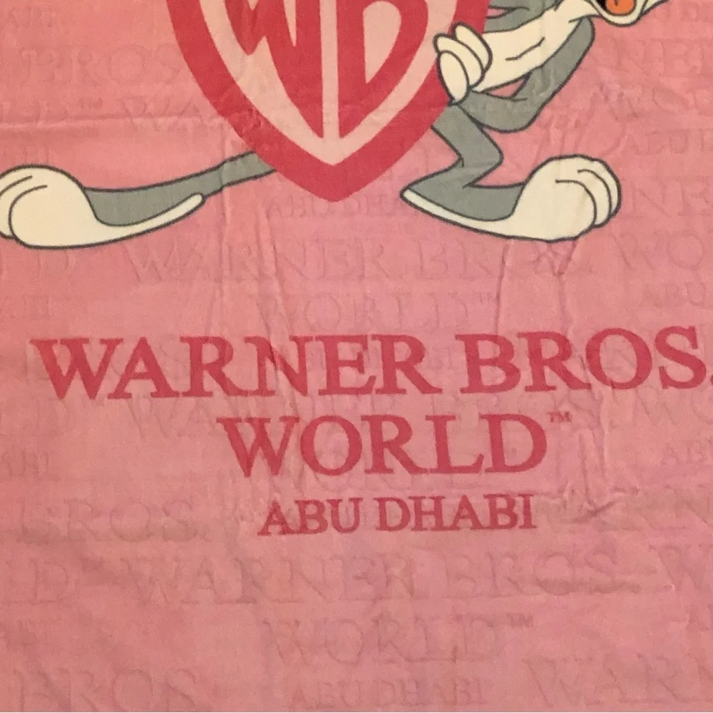 NWT Warner Bros. Bugs Bunny Beach Towel